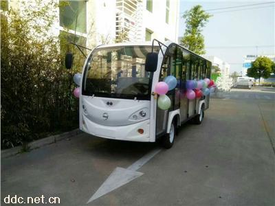  利凯电动观光车